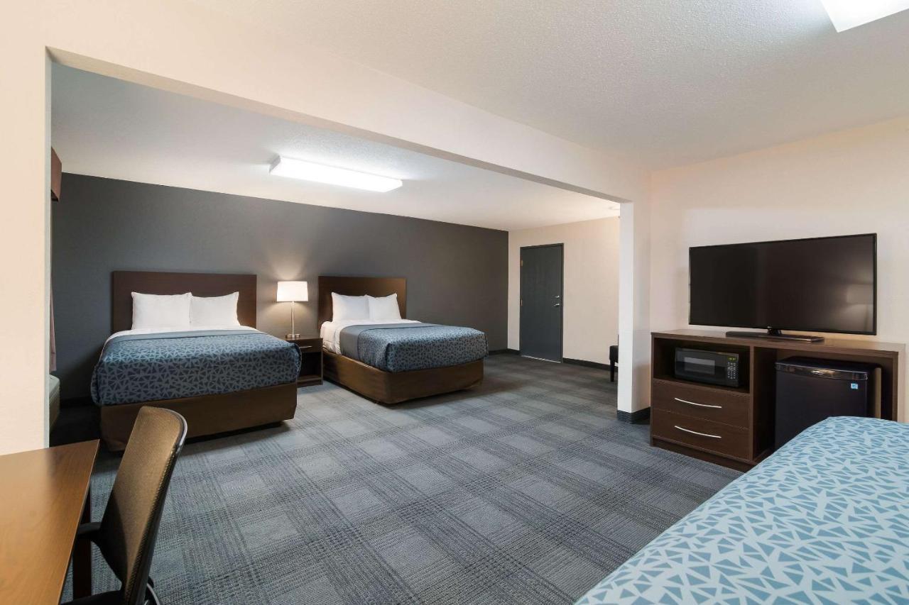 Econo Lodge Williston Exterior photo